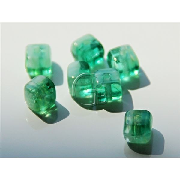 Makan perle Kostika-Zelen-MP_86