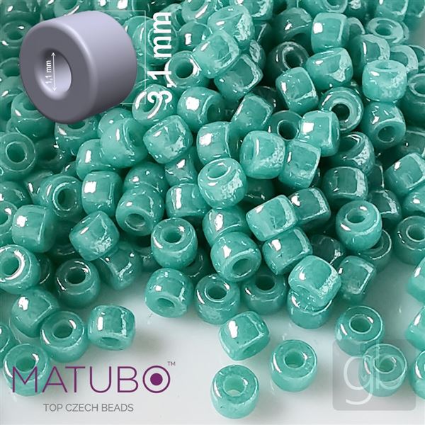 MATUBO Round 8/0 Zelen� PB328-L63130 10 g