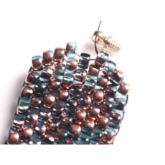 Zap�n�n� bi�utern� kuli�ka �roubovac� 9 x 16 mm